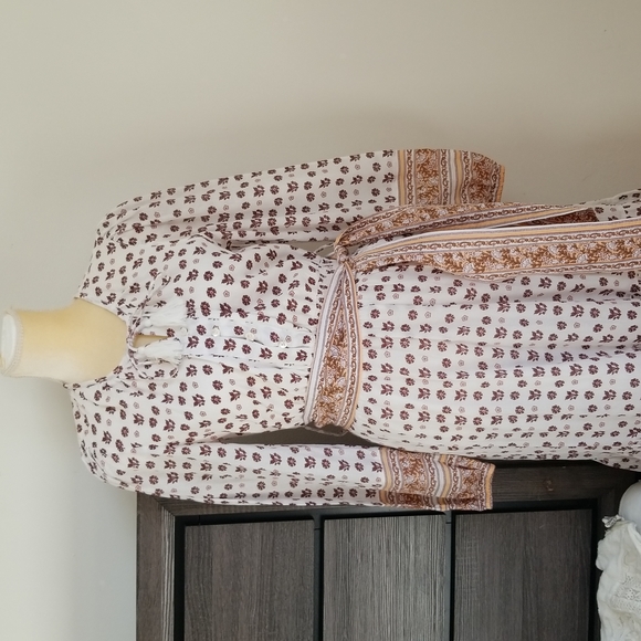 Cleobella Dress - Picture 4 of 11